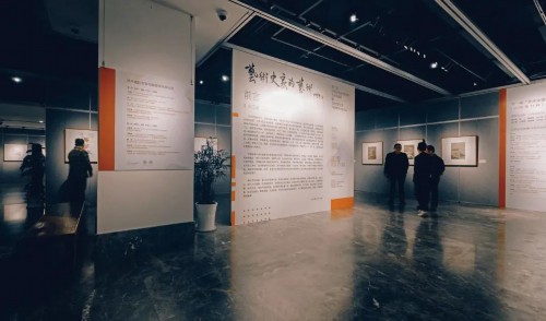 以理論探索藝術(shù) ——“藝術(shù)史家的藝術(shù)”展覽開(kāi)展